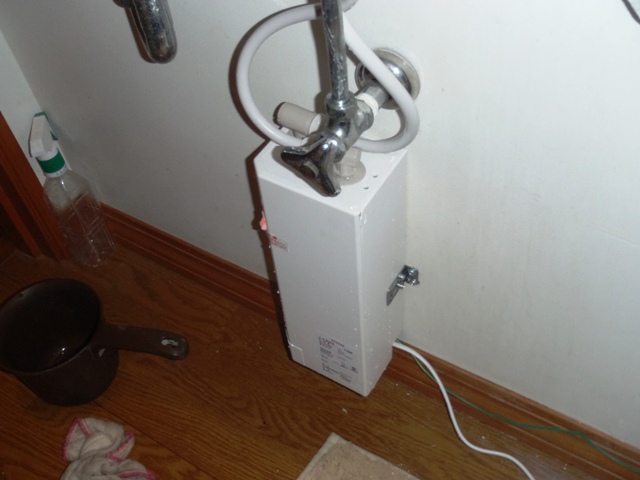 電気温水器の設置