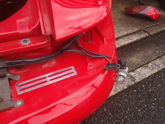 �I�J���g�`���[��